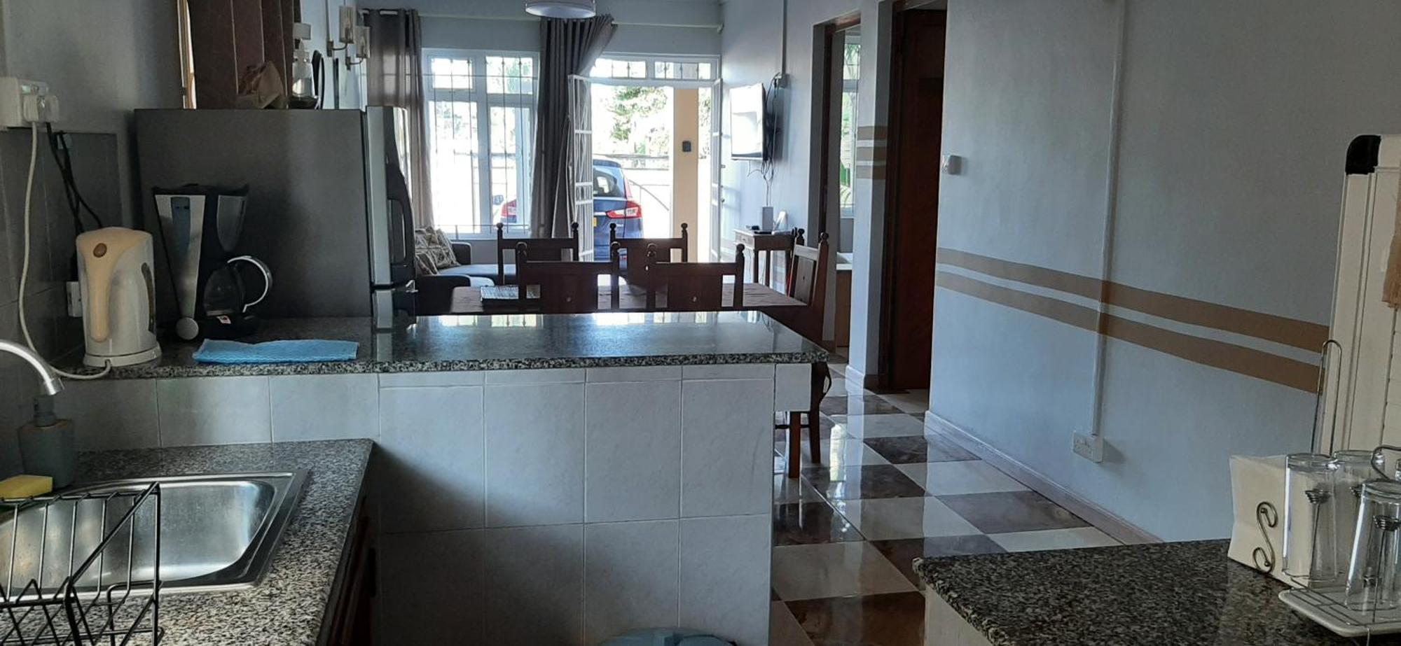 Ground Floor Lovely Two Bedrooms Apartment Flic-en-Flacq Buitenkant foto